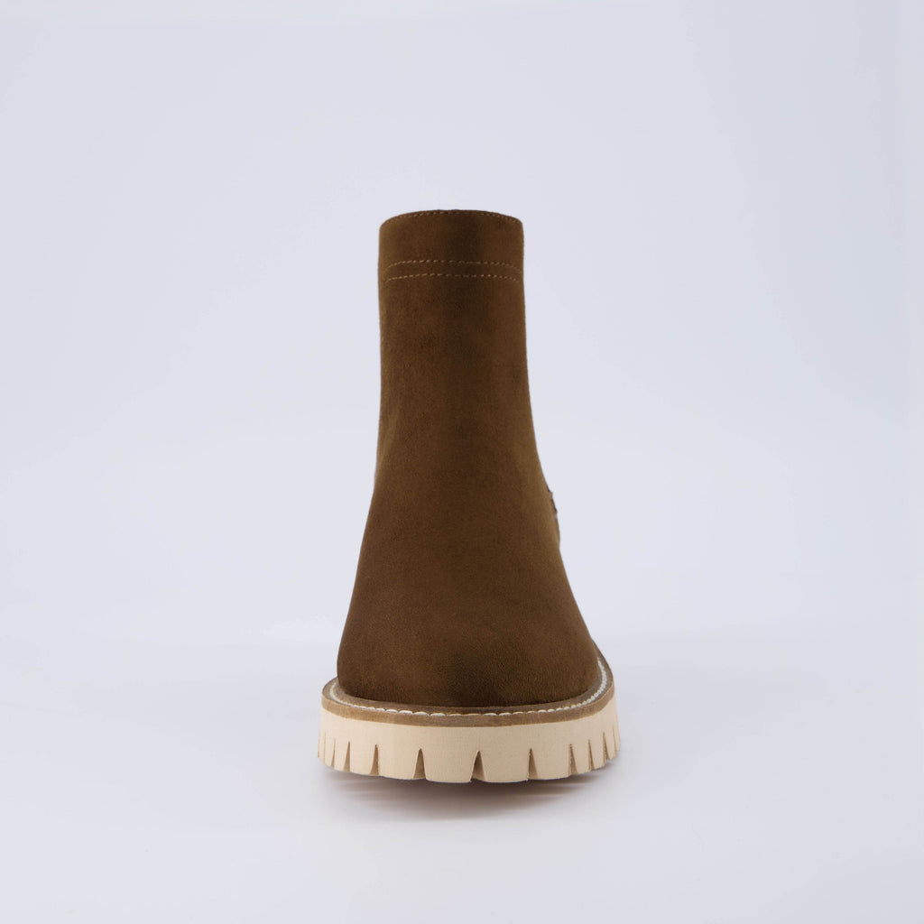 Parade Lug Sole Boot